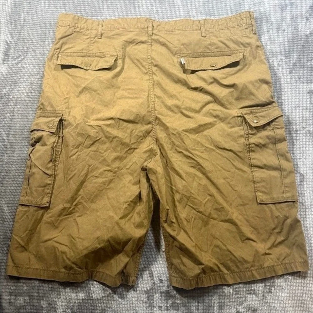 Levi's Mens Khaki Tan Cargo Shorts Multi Pocket‎ Utility Hiking Casual 44X12